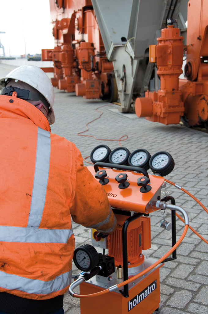 Holmatro HMS 2 A Flowpanel Control Manifold 2