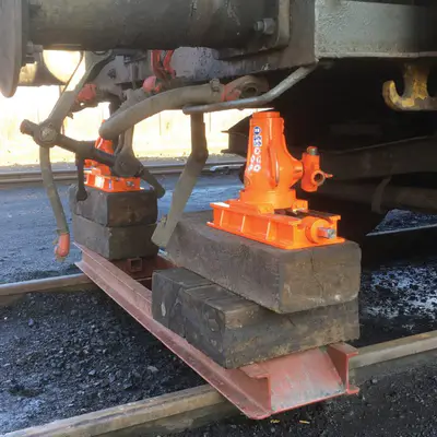 Holmatro TB 2530 Traversing Bed 6