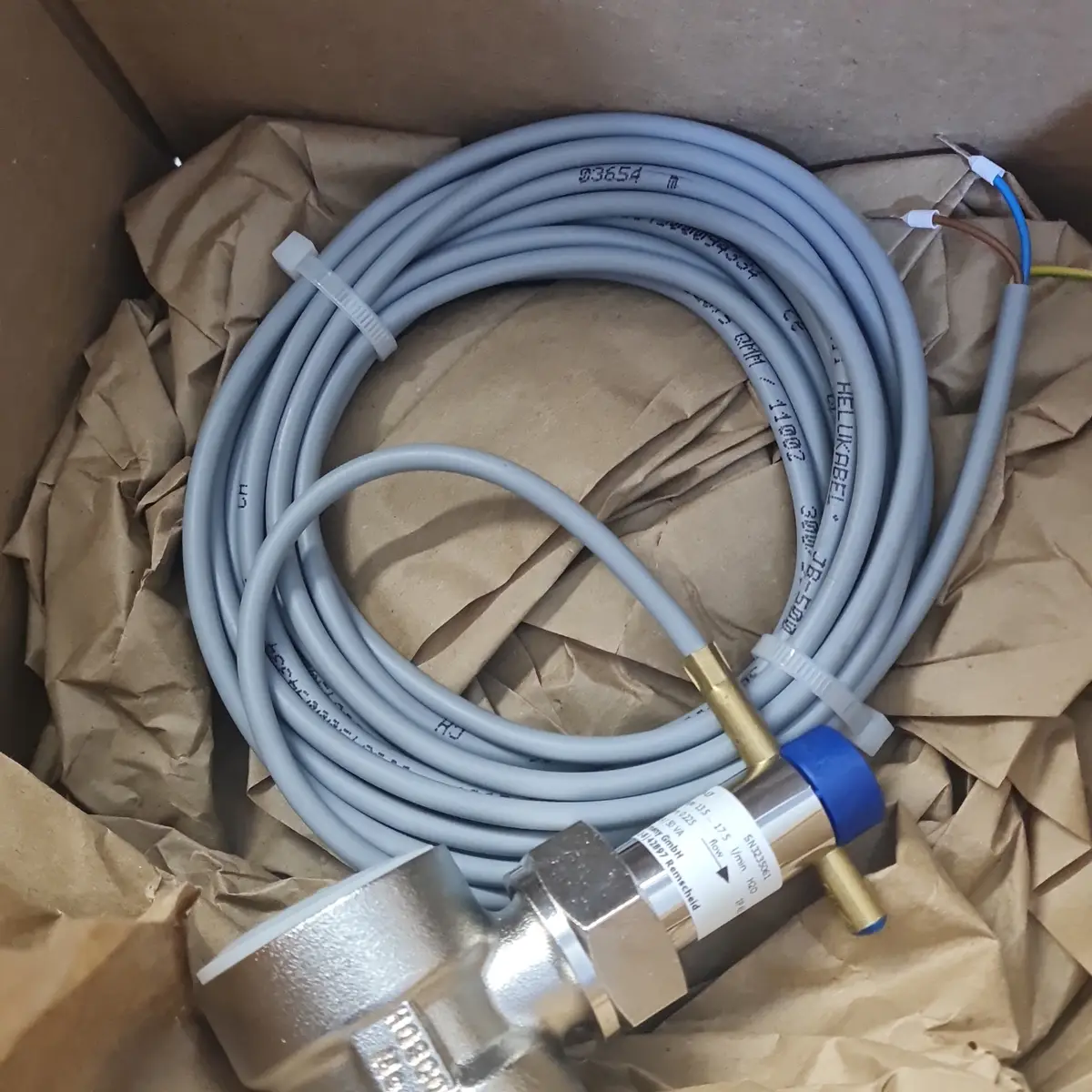 Senseca UR1-032GM-17 Flow Switch 9