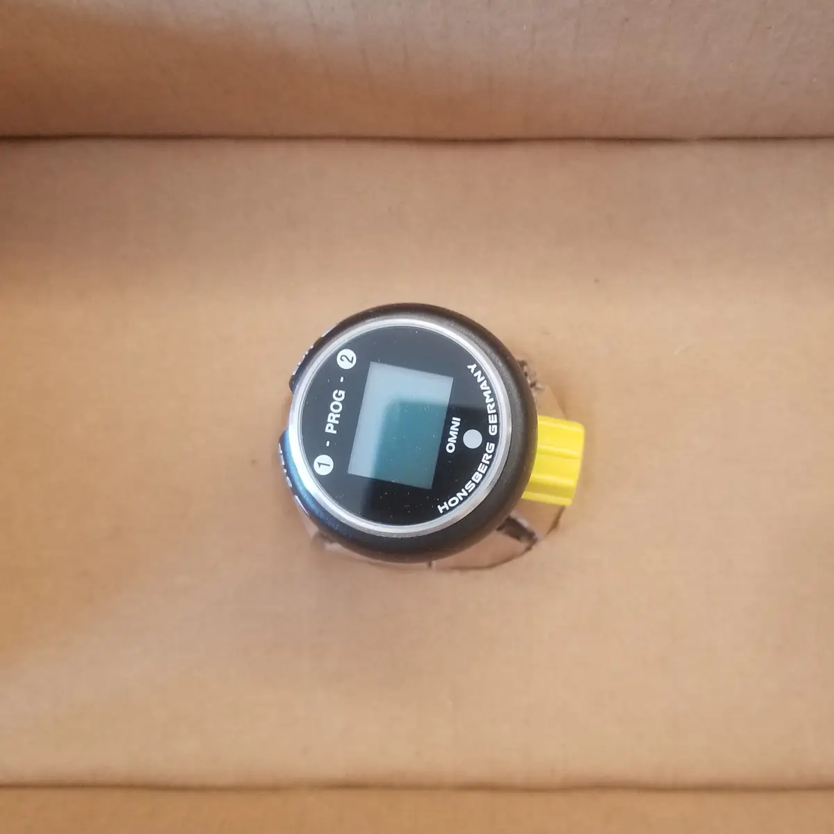 Senseca VHS-032GAXA0350VE Flow Transmitter / Screw Volumeter Vhs 13